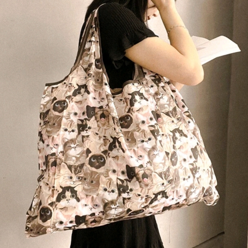 Cat Pattern Reusable Tote Bag - Picture 2 of 5